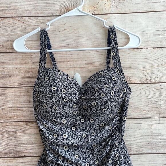 NIPTUCK SWIM AUSTRALIA ONE‎ PIECE SWIMSUIT IN NAVY BLUE PRINT - Picture 2 of 6